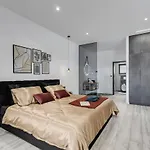 Luxury Apartment Black Pearl With Jacuzzi