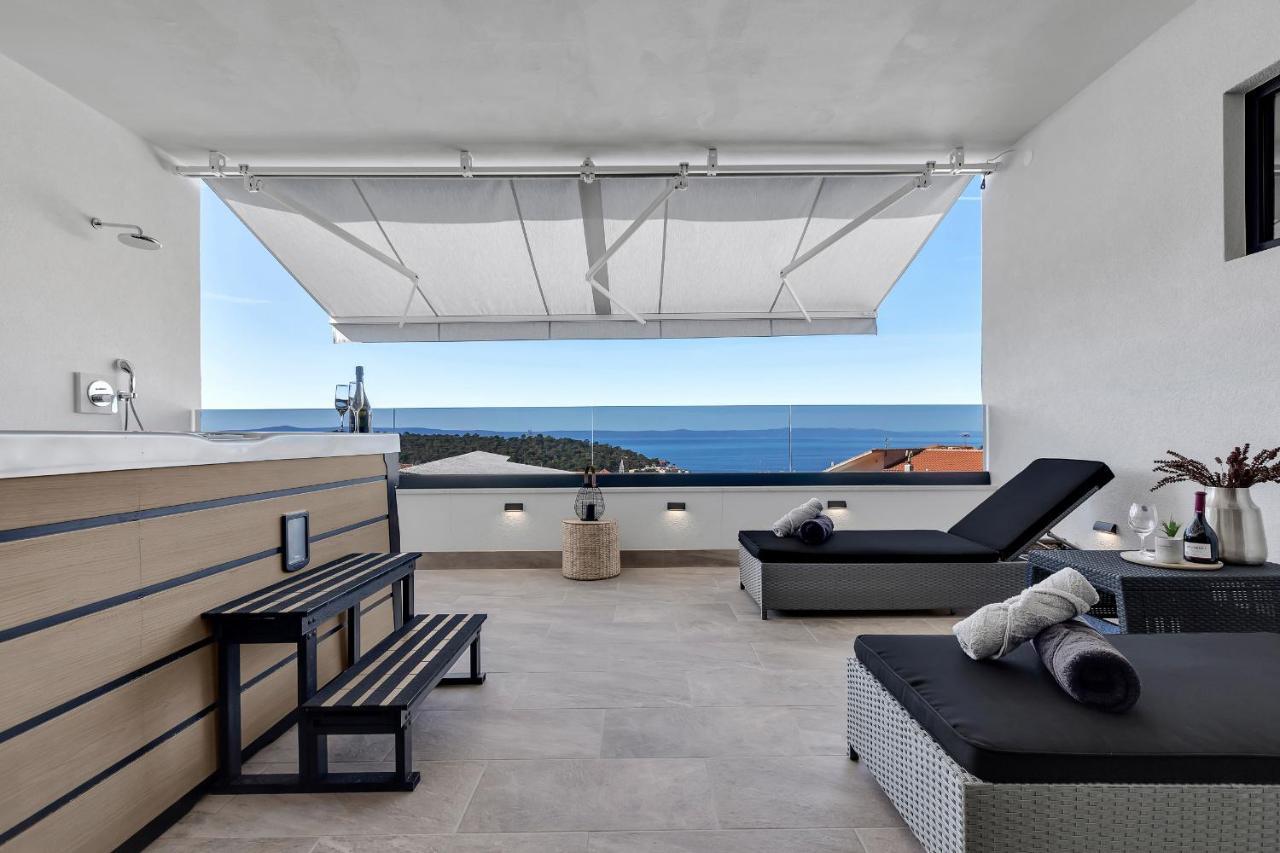 Luxury Black Pearl With Jacuzzi Hiša za goste *